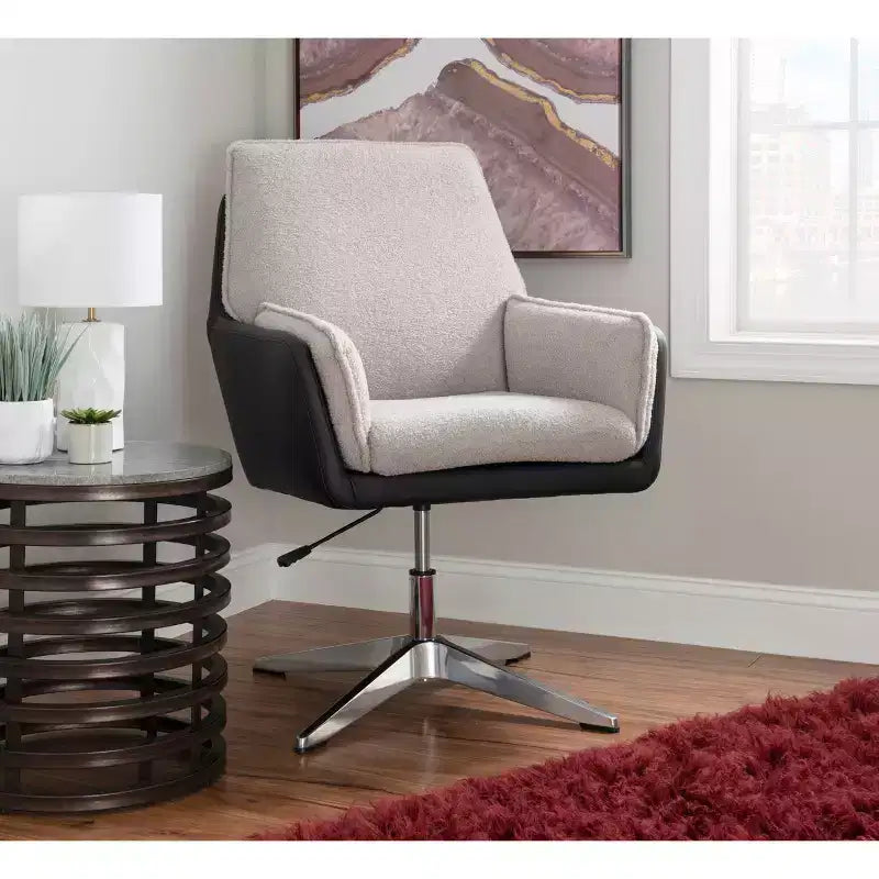 Poltrona girevole di design