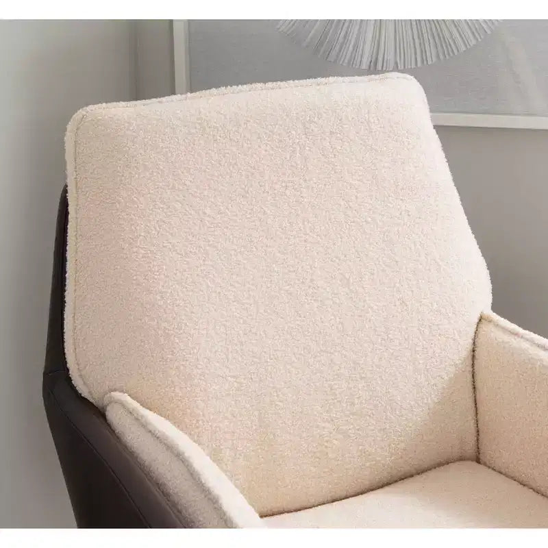 Poltrona girevole di design